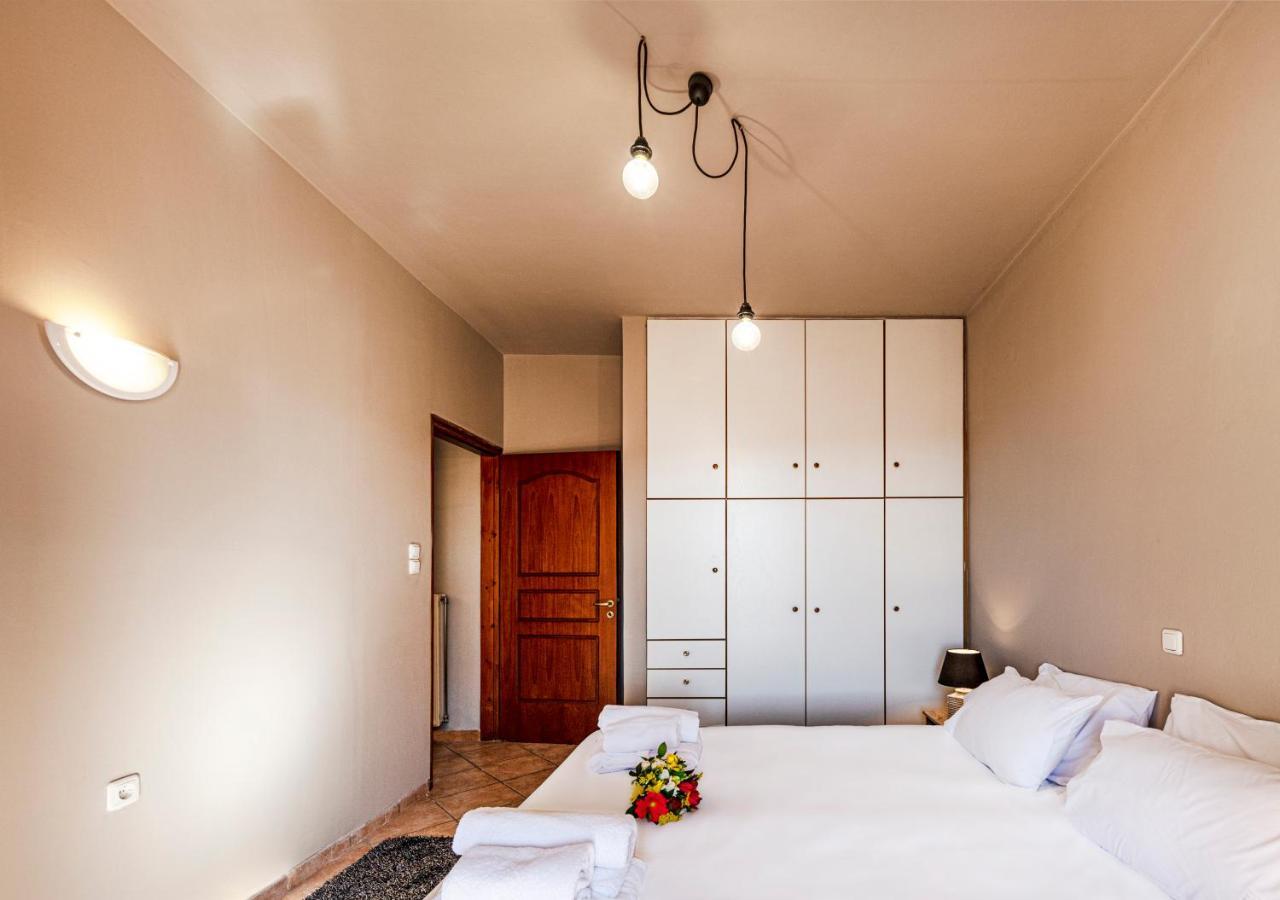 Deluxe Apartments By White Hills Arachova Bagian luar foto