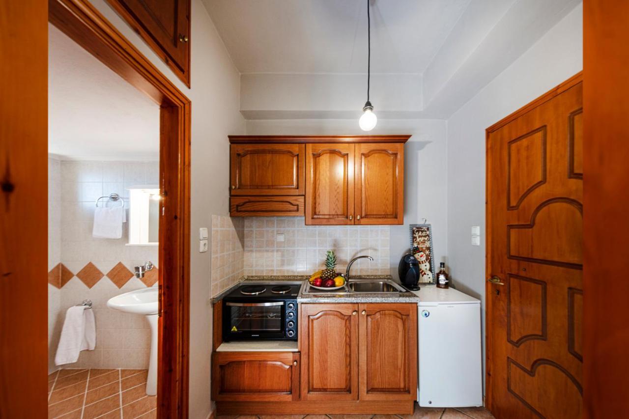 Deluxe Apartments By White Hills Arachova Bagian luar foto
