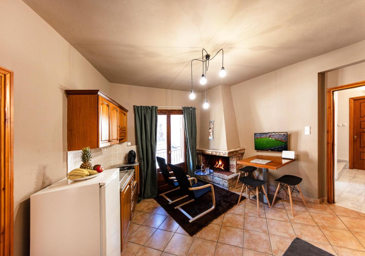 Deluxe Apartments By White Hills Arachova Bagian luar foto
