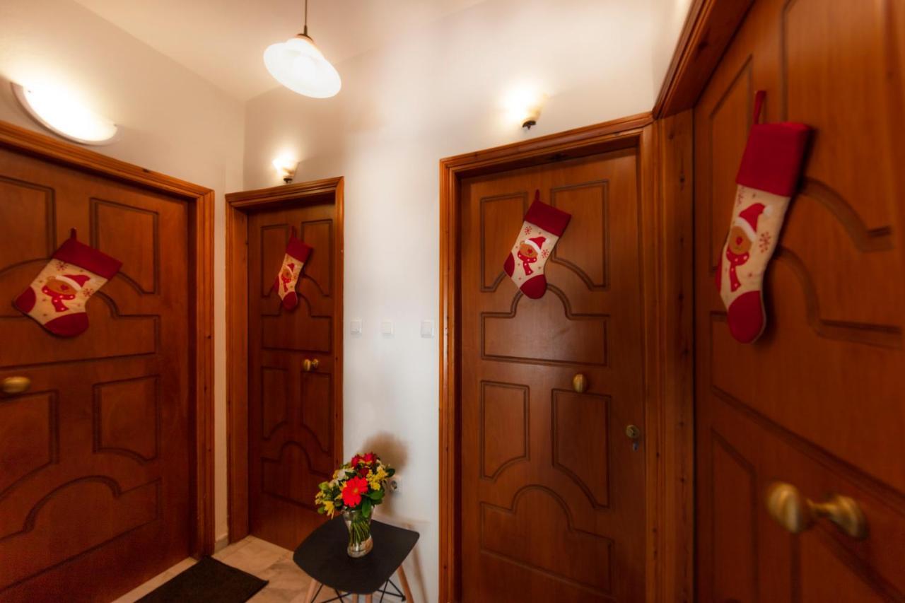 Deluxe Apartments By White Hills Arachova Bagian luar foto