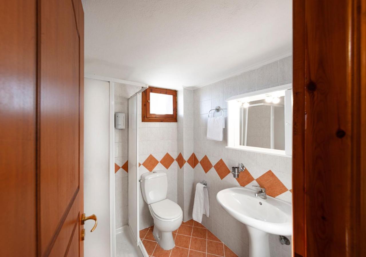 Deluxe Apartments By White Hills Arachova Bagian luar foto
