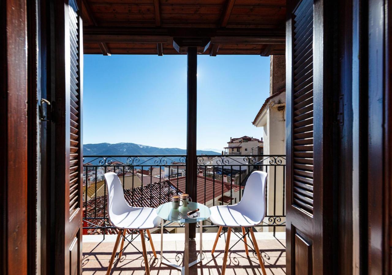 Deluxe Apartments By White Hills Arachova Bagian luar foto